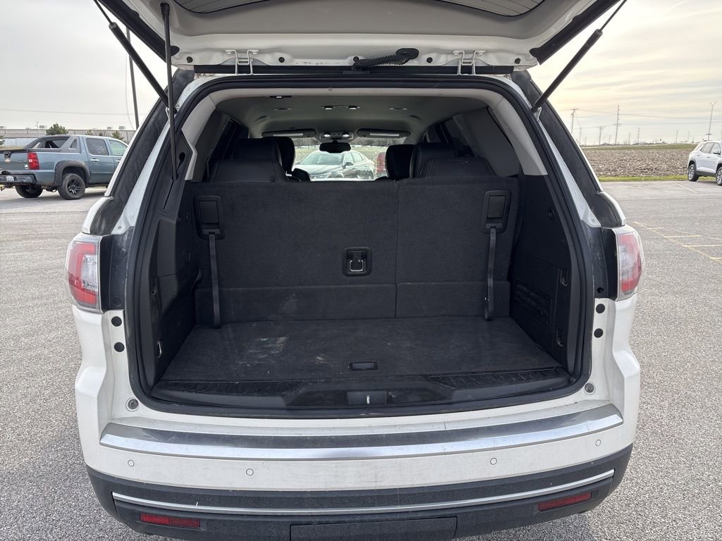 Used 2015 GMC Acadia SLT image 9