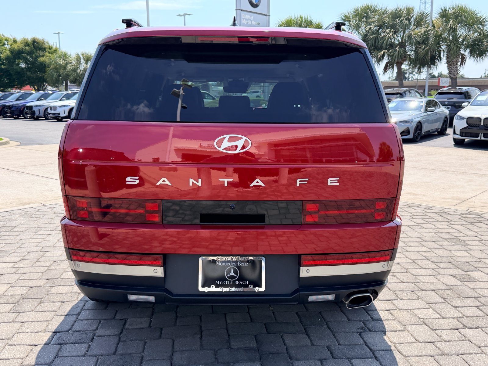 Used 2025 Hyundai Santa Fe Limited FWD image 10
