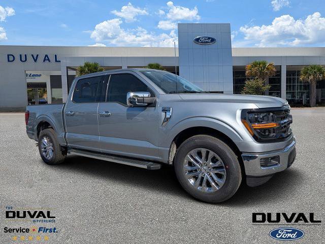 New 2025 Ford F150 XLT w/ Equipment Group 302A MID