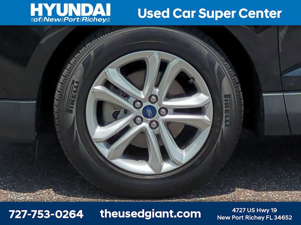 Used 2019 Ford Edge SEL w/ Equipment Group 201A FWD image 10