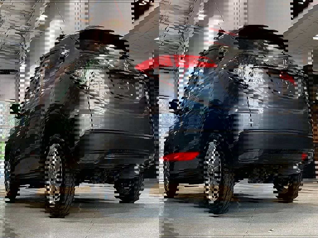 Used 2019 Honda HR-V LX image 6