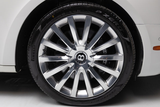 Used 2017 Bentley Mulsanne RWD image 38