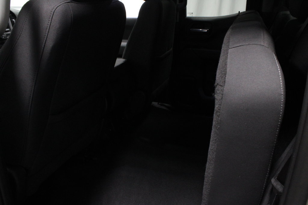 Used 2023 Chevrolet Silverado 1500 Custom AWD/4WD image 18