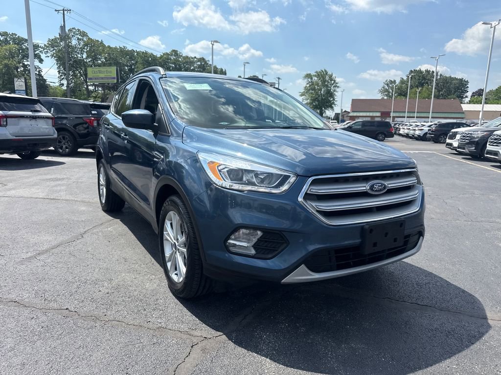 Used 2018 Ford Escape SEL FWD image 4