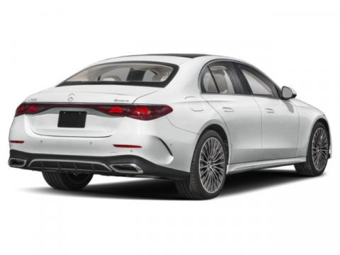 Used 2026 Mercedes-Benz E 350 4MATIC Sedan image 2