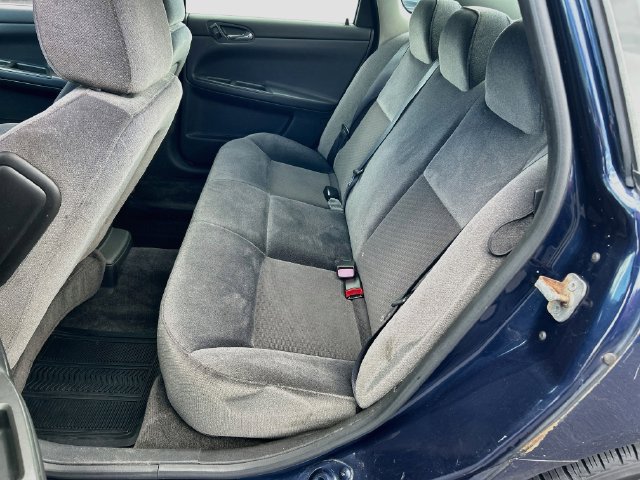 Used 2010 Chevrolet Impala LS FWD image 28