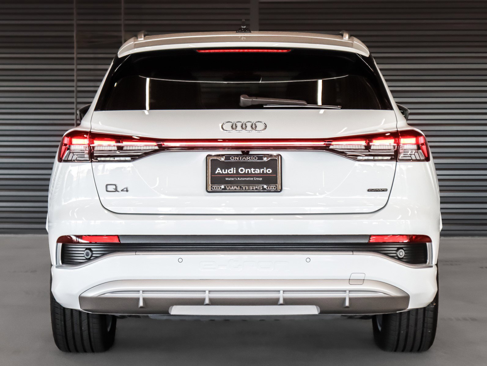 Used 2024 Audi Q4 e-tron Premium Plus w/ Premium Plus image 14