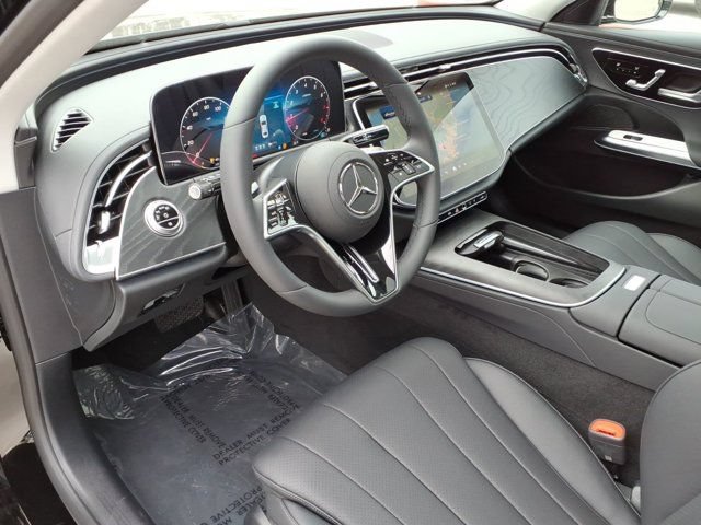 New 2026 Mercedes-Benz E 350 4MATIC Sedan image 13