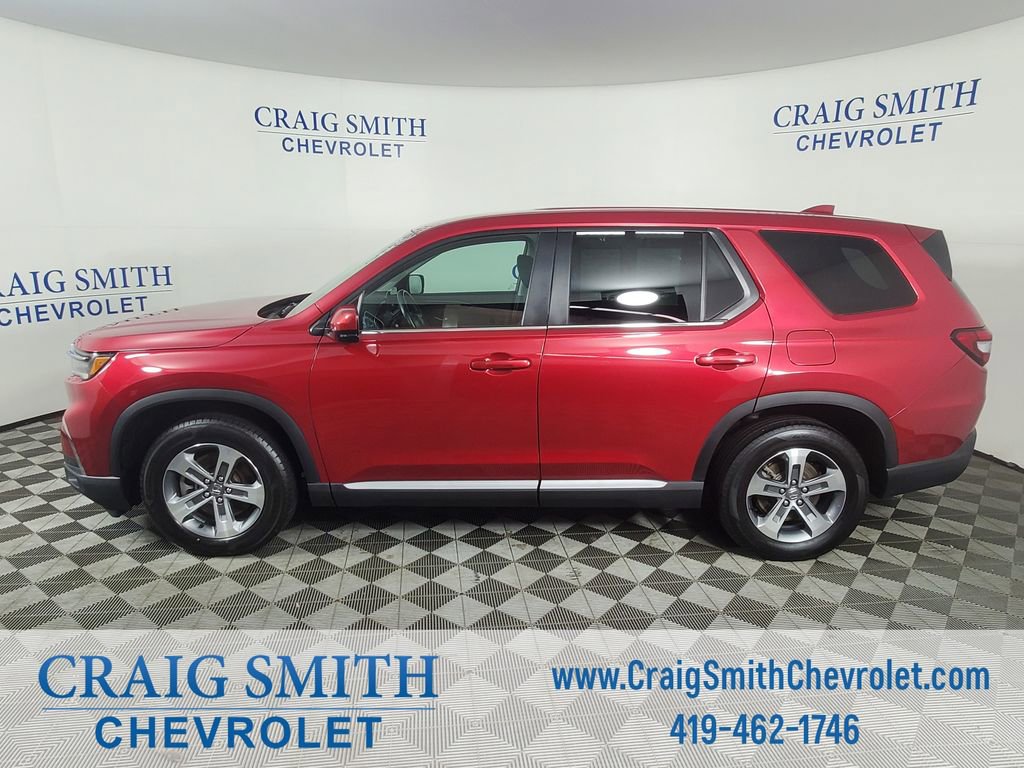 Used 2025 Honda Pilot EX-L image 2
