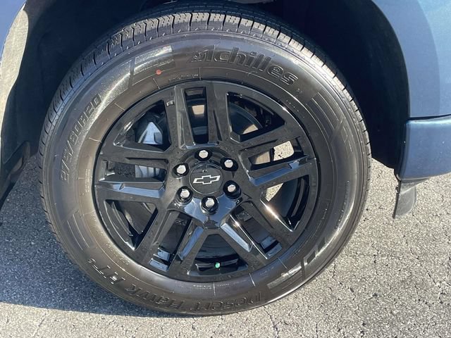 Used 2024 Chevrolet Silverado 1500 Custom w/ LPO, Dark Essentials Package AWD/4WD image 8