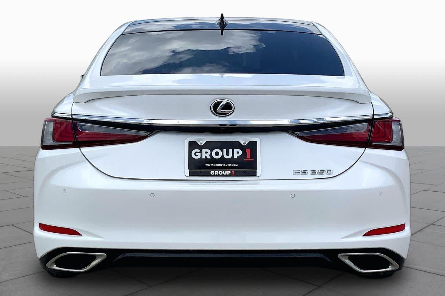 Used 2025 Lexus ES 350 Ultra Luxury FWD image 5