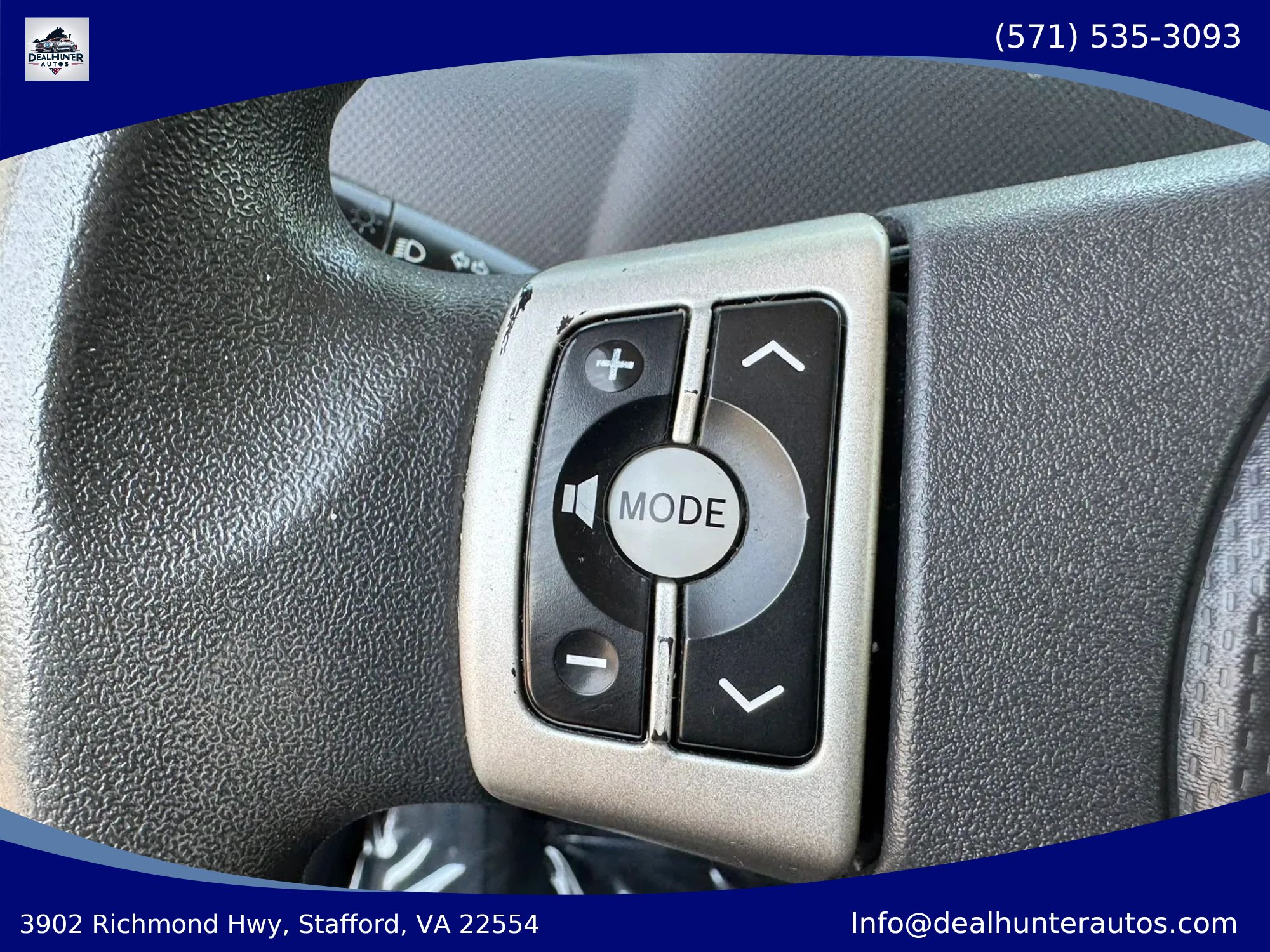 Used 2010 Scion xB FWD image 25