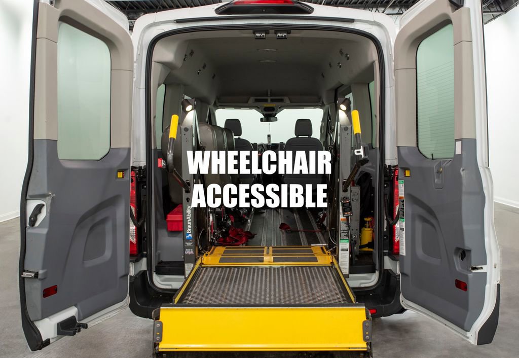 Used 2018 Ford Transit 150 XL image 1