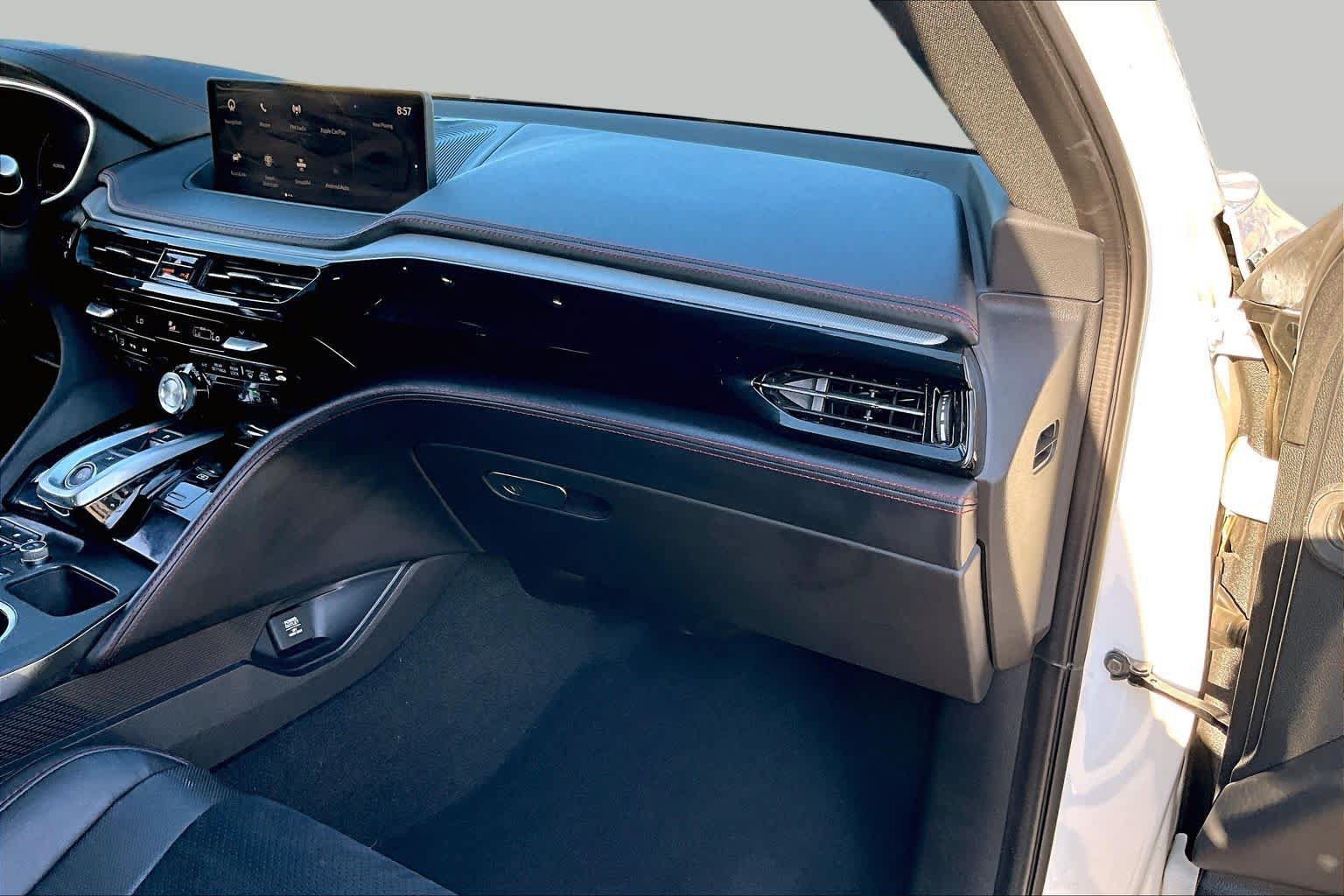 Used 2022 Acura MDX A-Spec AWD/4WD image 16