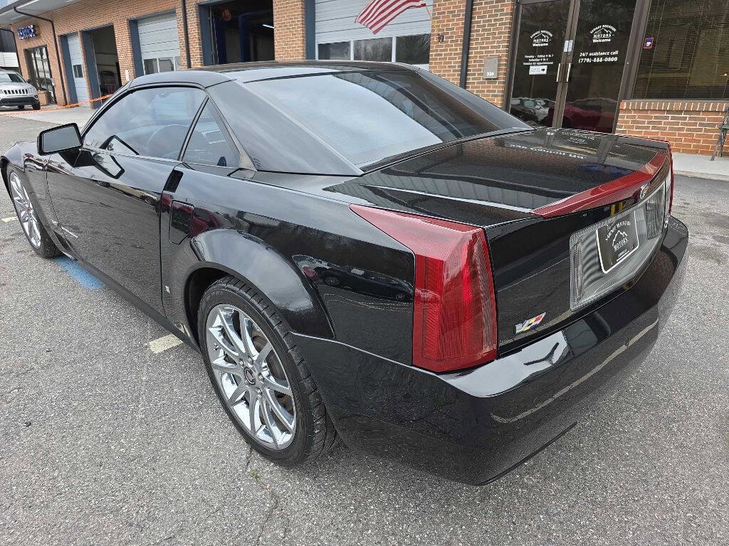 Used 2008 Cadillac XLR V image 5