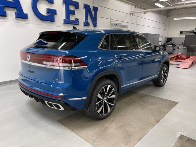 New 2025 Volkswagen Atlas Cross Sport SEL Premium R-Line image 5