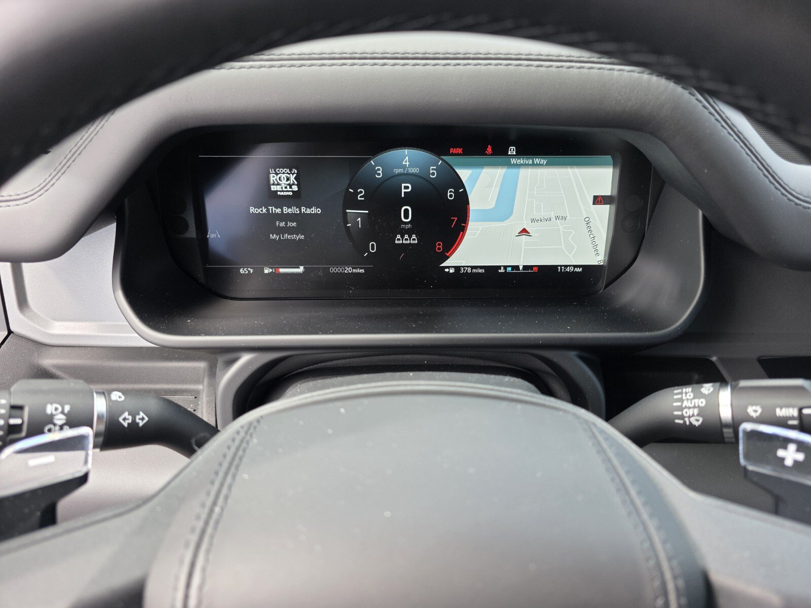 New 2026 Land Rover Defender 110 OCTA AWD/4WD image 15