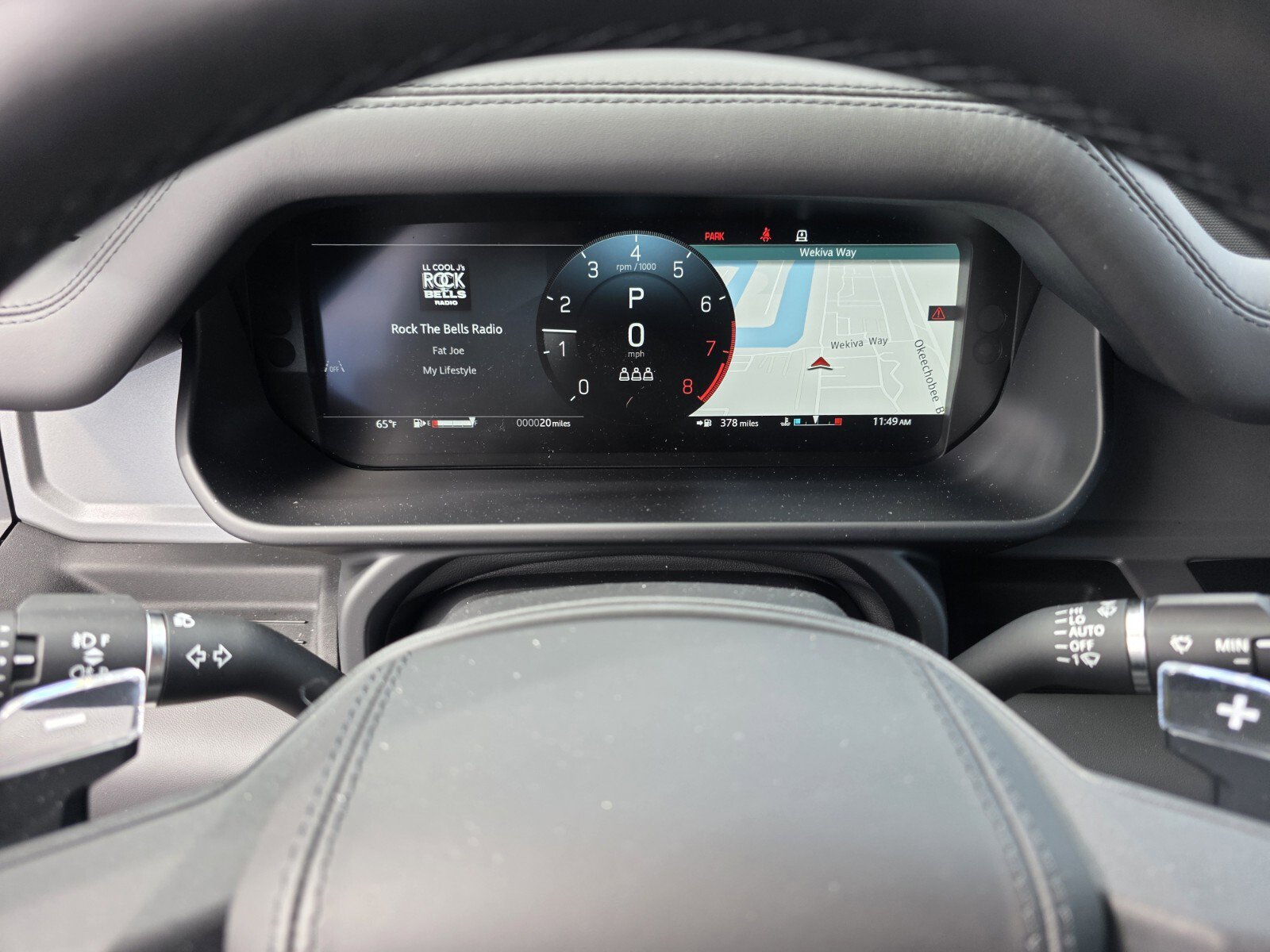New 2026 Land Rover Defender 110 OCTA image 15