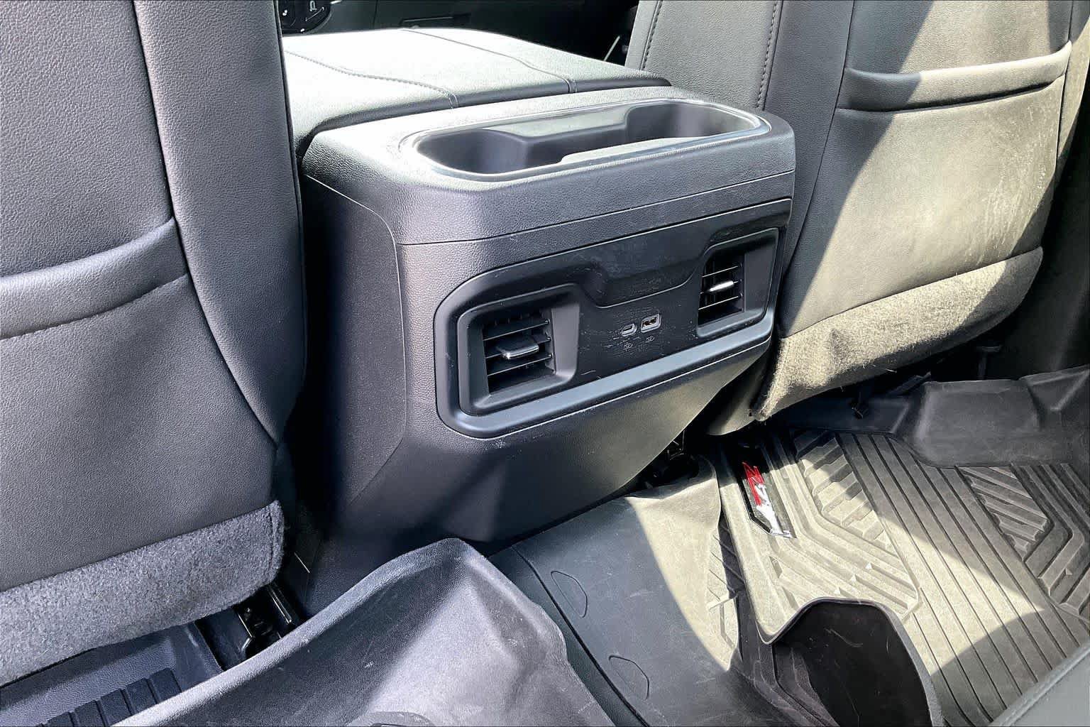 Used 2025 Chevrolet Silverado 1500 LT Trail Boss w/ Convenience Package II AWD/4WD image 33