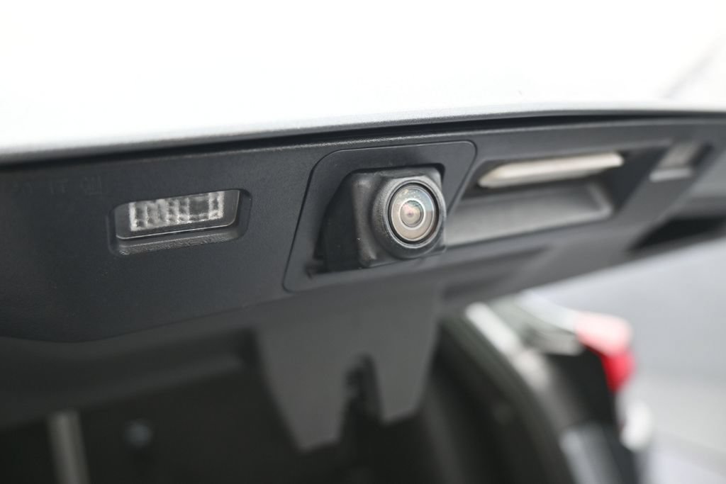 Used 2021 Chevrolet TrailBlazer LT w/ Convenience Package FWD image 31