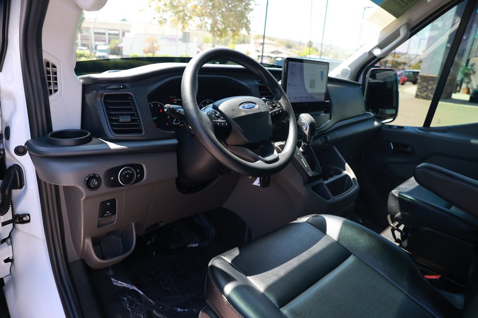 Used 2024 Ford Transit 350 148 Medium Roof AWD image 18