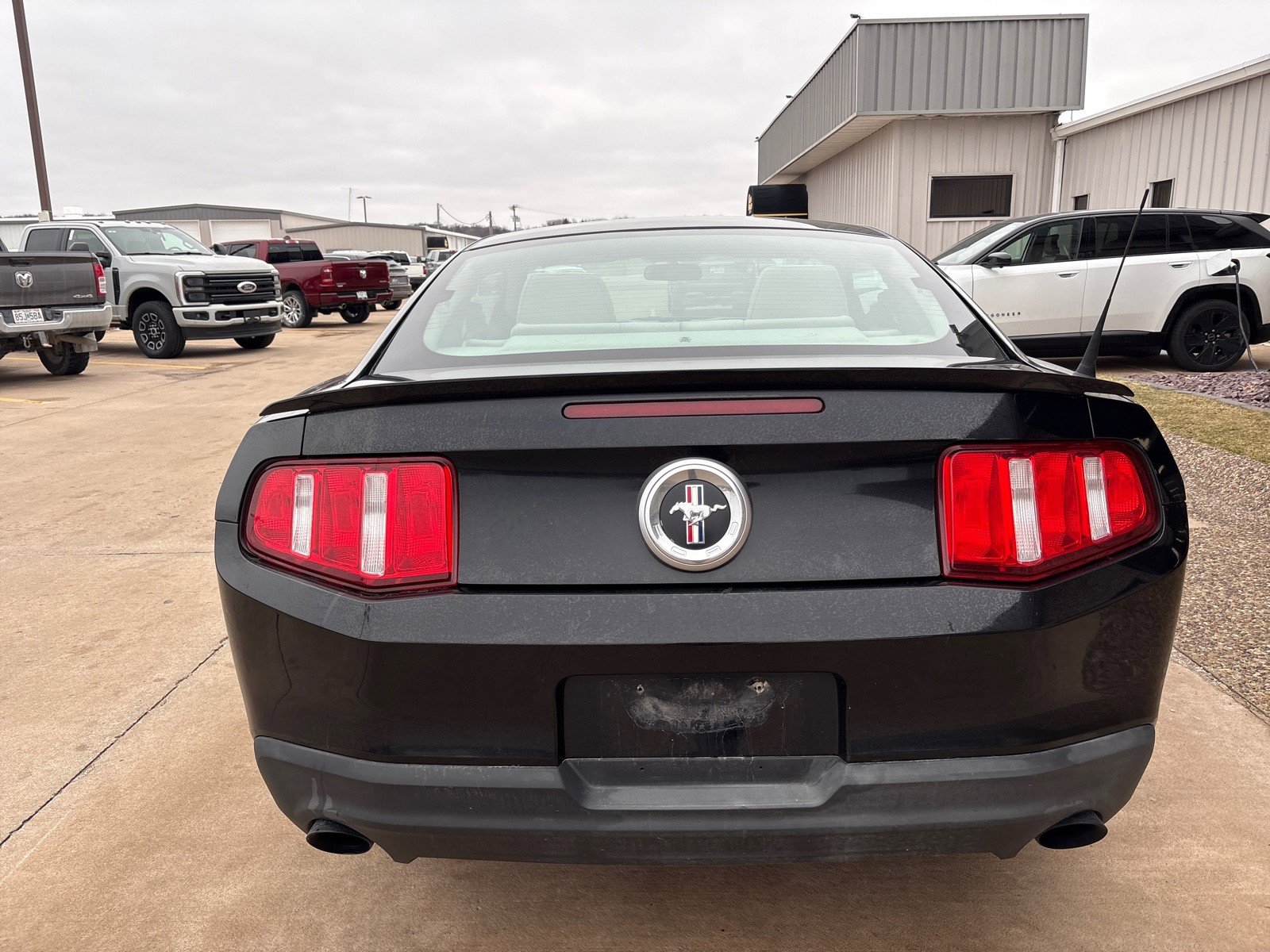 Used 2011 Ford Mustang Coupe w/ Security Pkg image 10