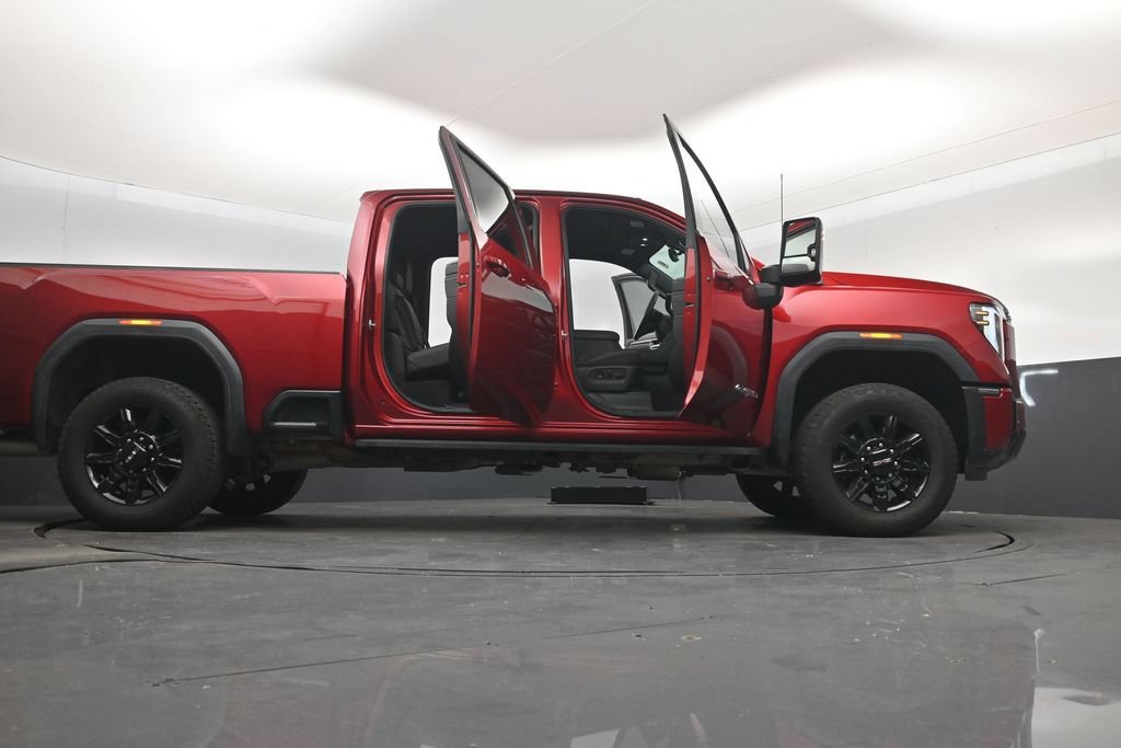 Used 2025 GMC Sierra 2500 AT4 w/ AT4 Premium Plus Package AWD/4WD image 7
