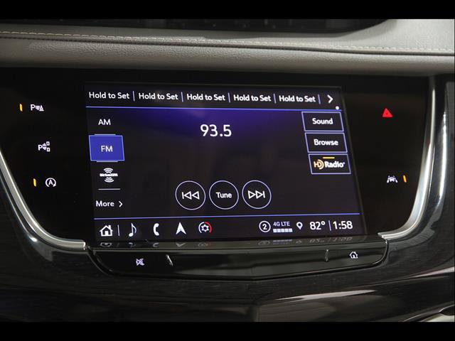 Used 2024 Cadillac XT6 Premium Luxury w/ Technology Package AWD/4WD image 11
