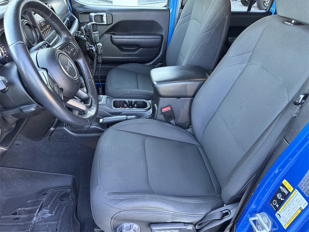 Used 2021 Jeep Gladiator Sport image 12