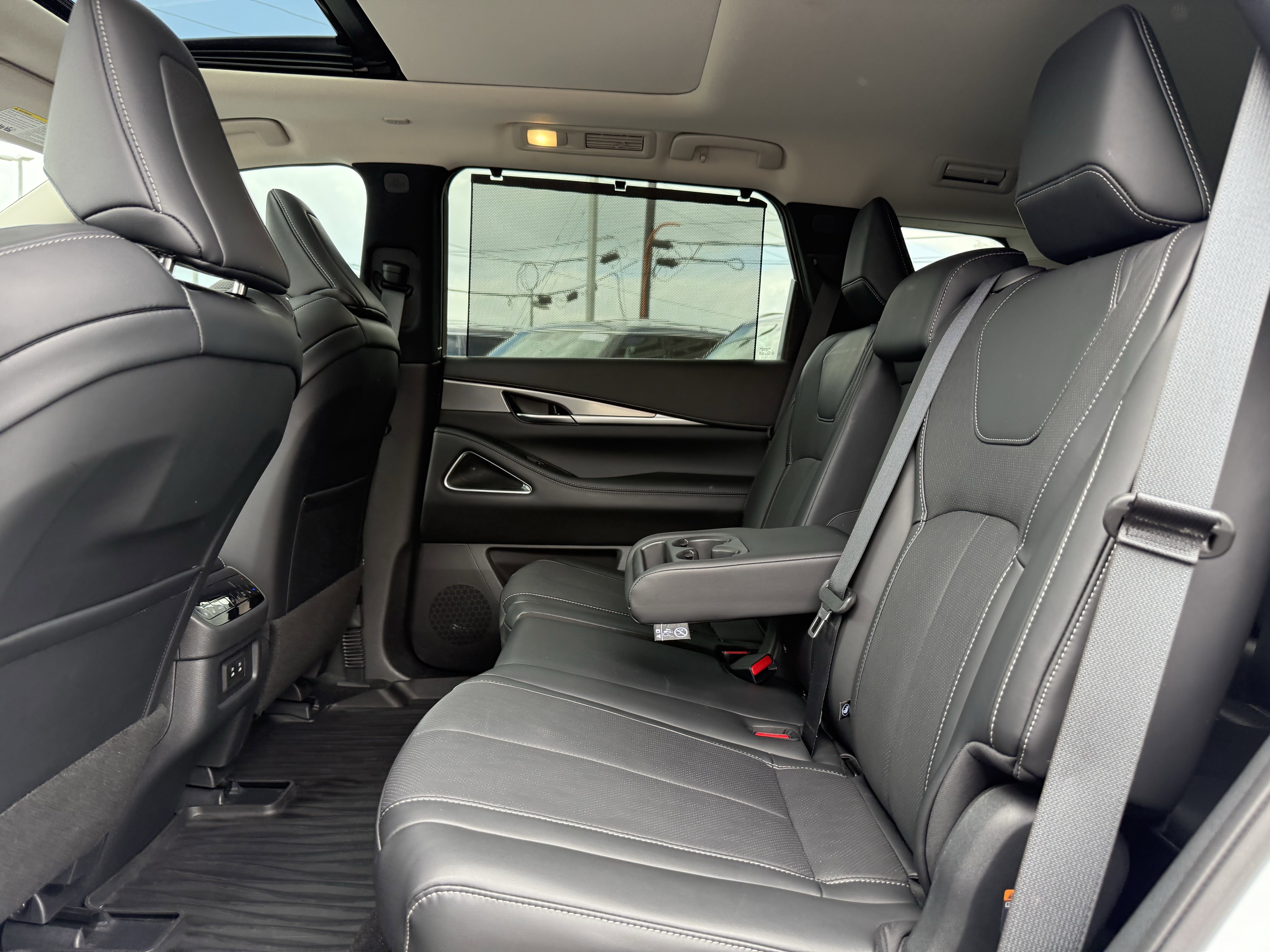 Certified 2026 INFINITI QX60 Luxe w/ Cargo Package image 15