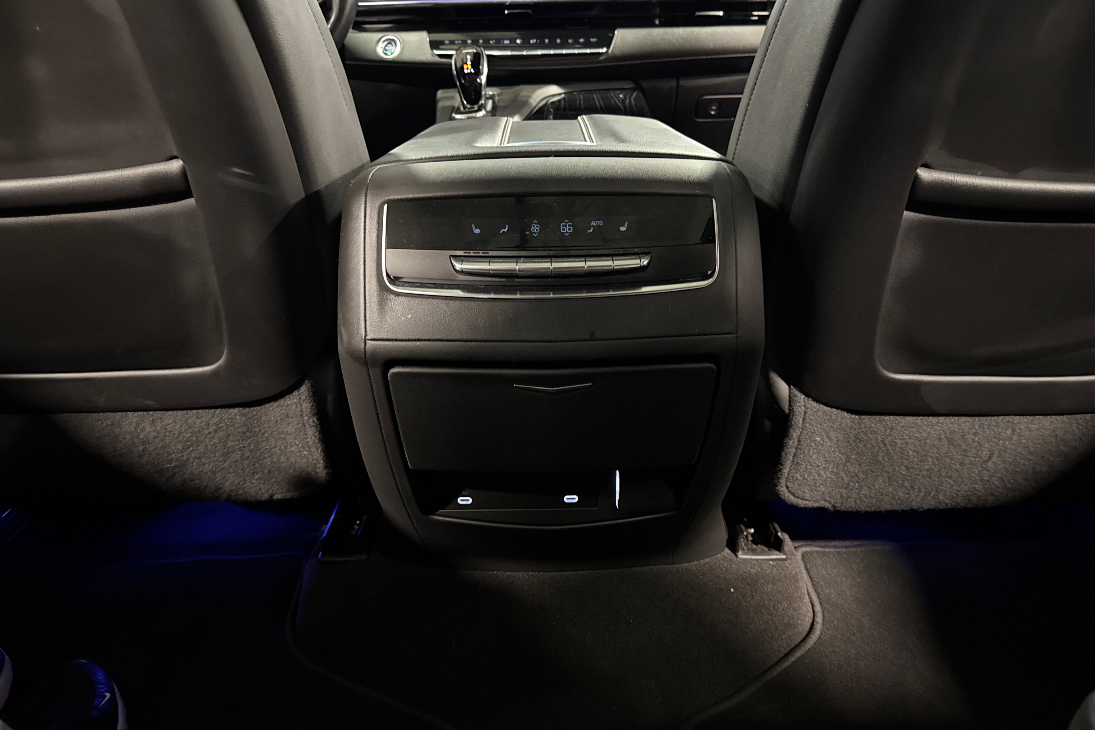 Used 2024 Cadillac Escalade Sport image 43