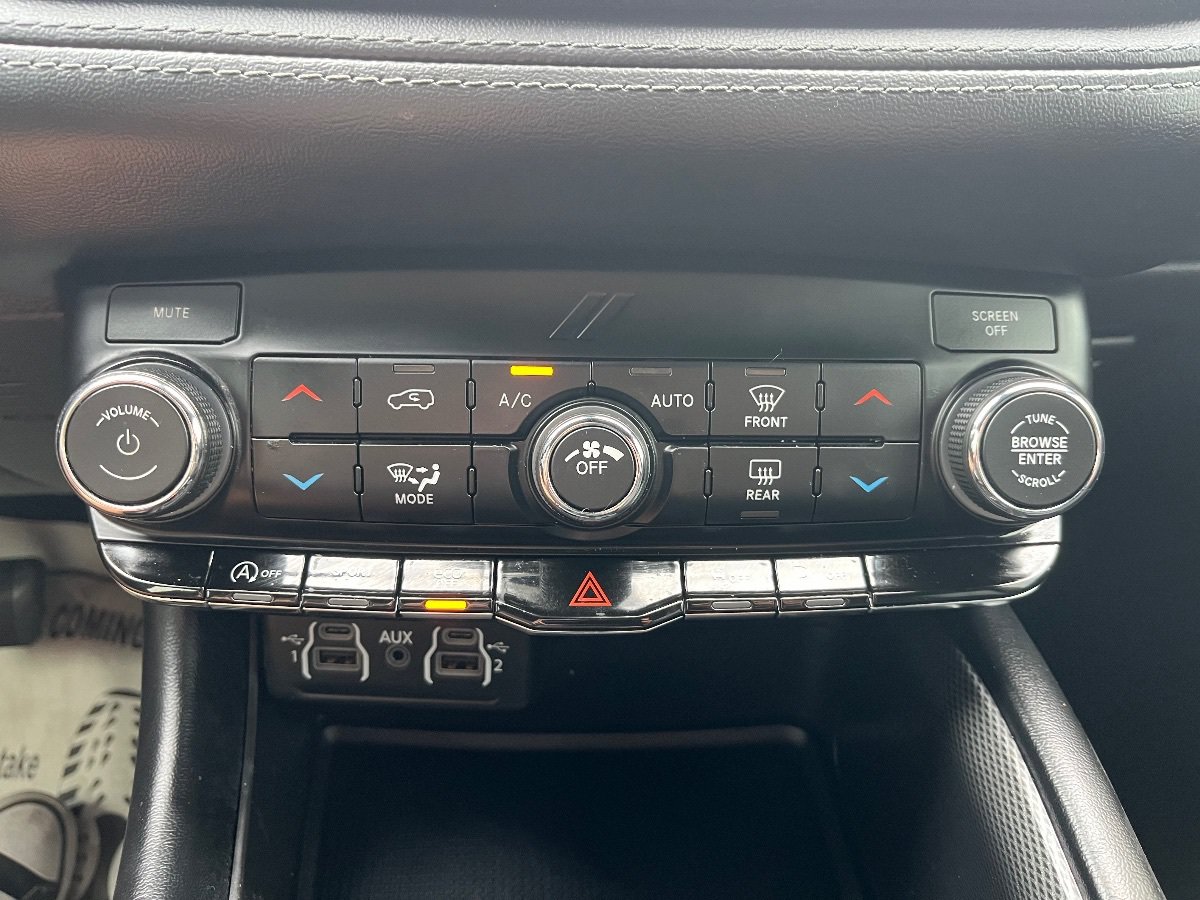 Used 2021 Dodge Durango GT w/ Blacktop Package RWD image 16
