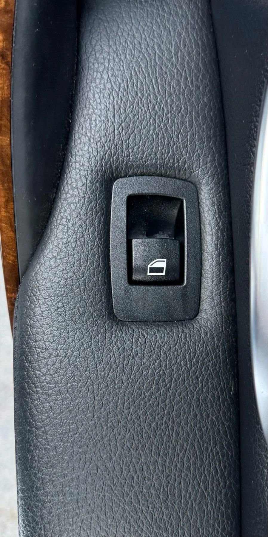 Used 2013 BMW 335i xDrive Sedan AWD/4WD image 35