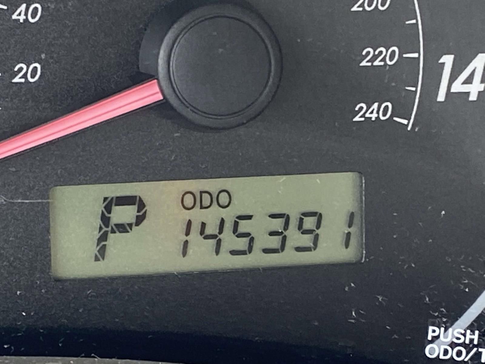 Used 2010 Toyota Corolla LE FWD image 30