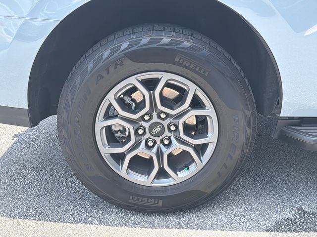 Used 2025 Ford Expedition Active RWD image 19