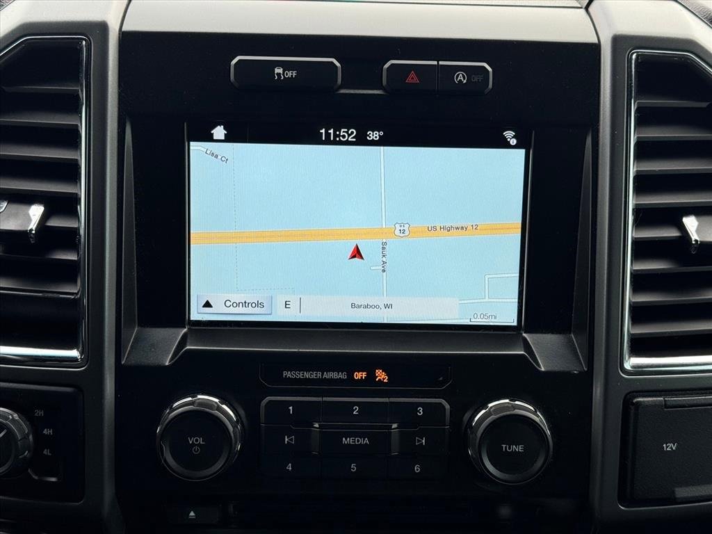 Used 2016 Ford F150 XLT w/ Equipment Group 302A Luxury image 16