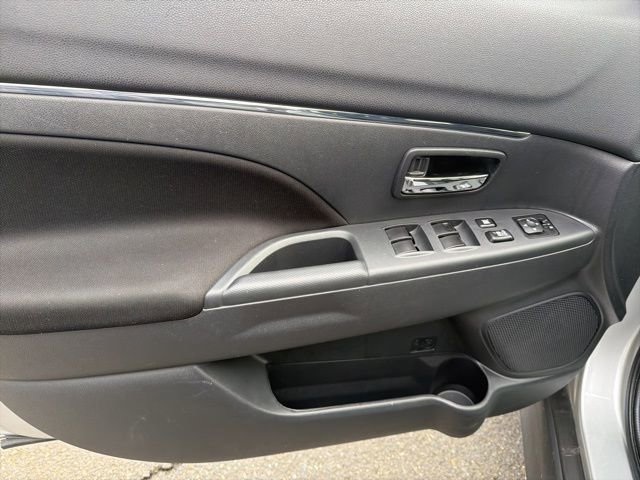 Used 2024 Mitsubishi Outlander Sport ES image 7