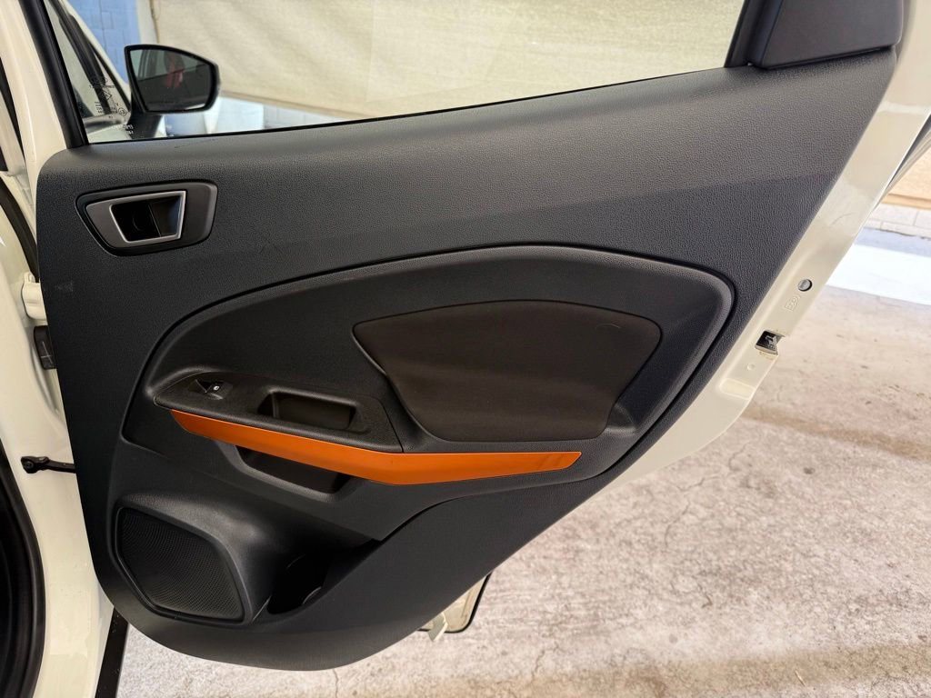 Used 2021 Ford EcoSport SE w/ SE Convenience Package FWD image 17