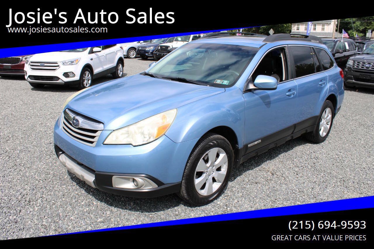 Used 2010 Subaru Outback 2.5i Limited AWD/4WD image 1