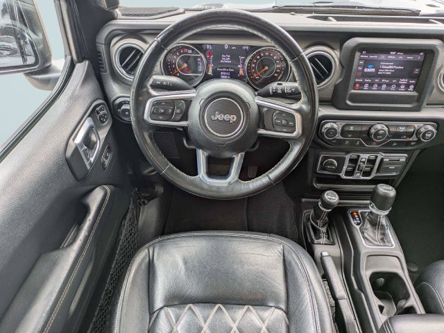 Used 2019 Jeep Wrangler Unlimited Sahara AWD/4WD image 16