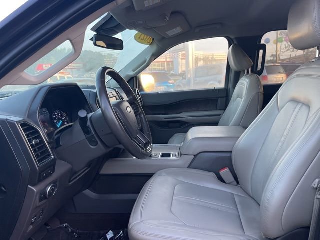 Used 2021 Ford Expedition Limited image 7