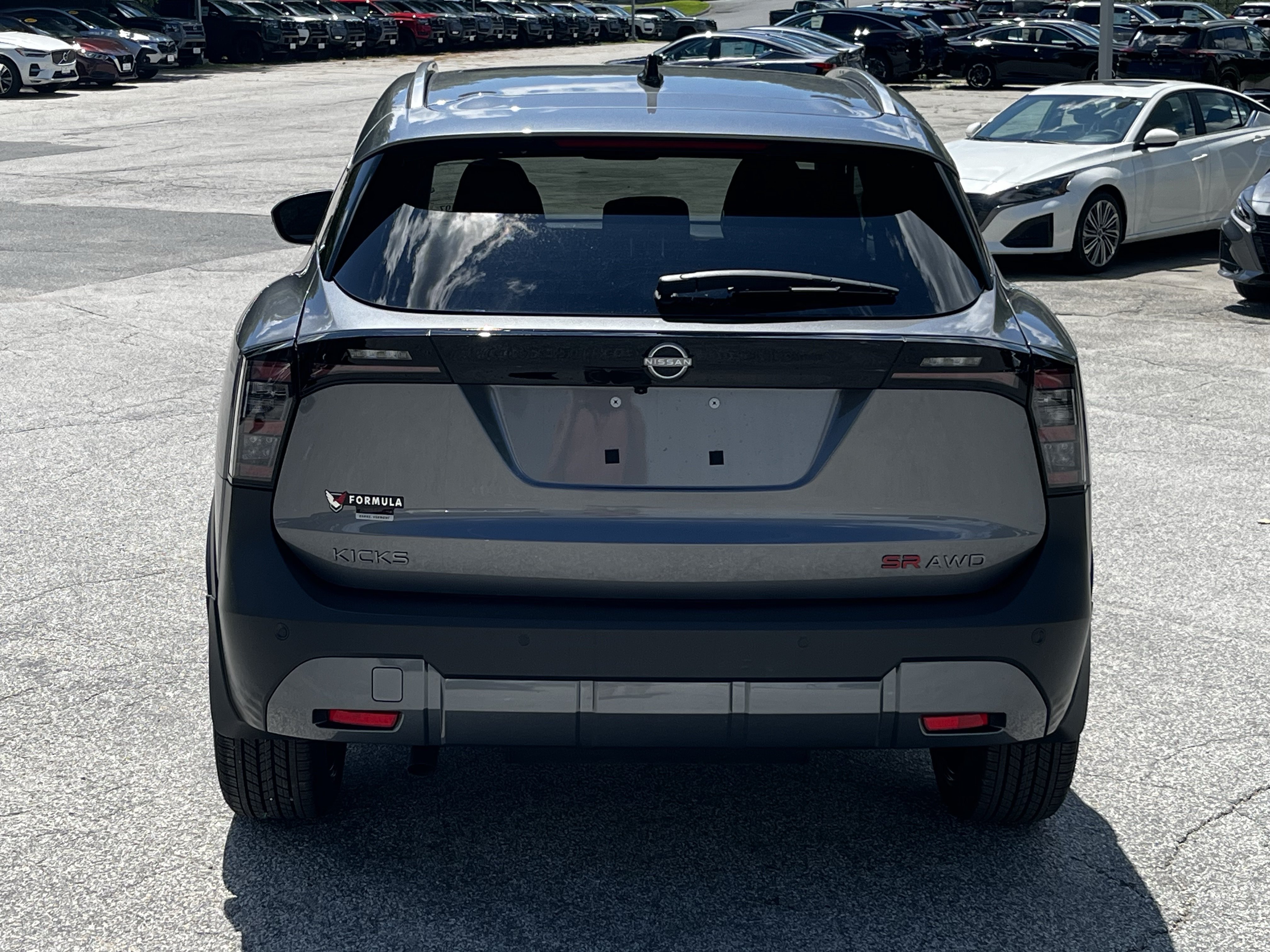 New 2026 Nissan Kicks SR w/ SR Premium Package AWD/4WD image 6