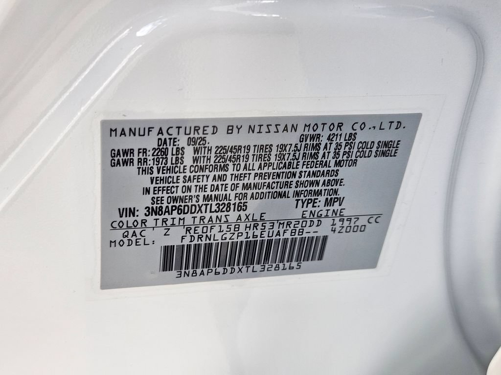 New 2026 Nissan Kicks SR w/ SR Premium Package AWD/4WD image 24
