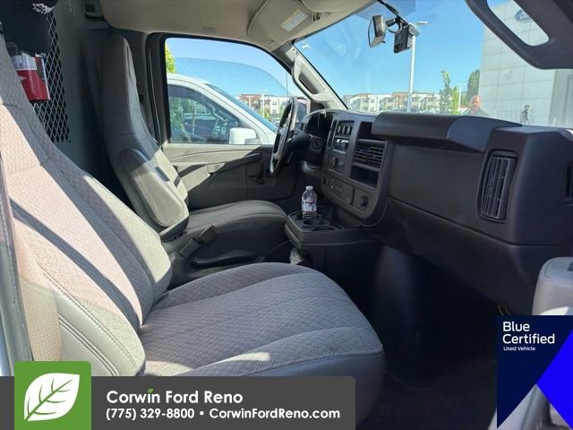 Used 2017 GMC Savana 2500 RWD image 11