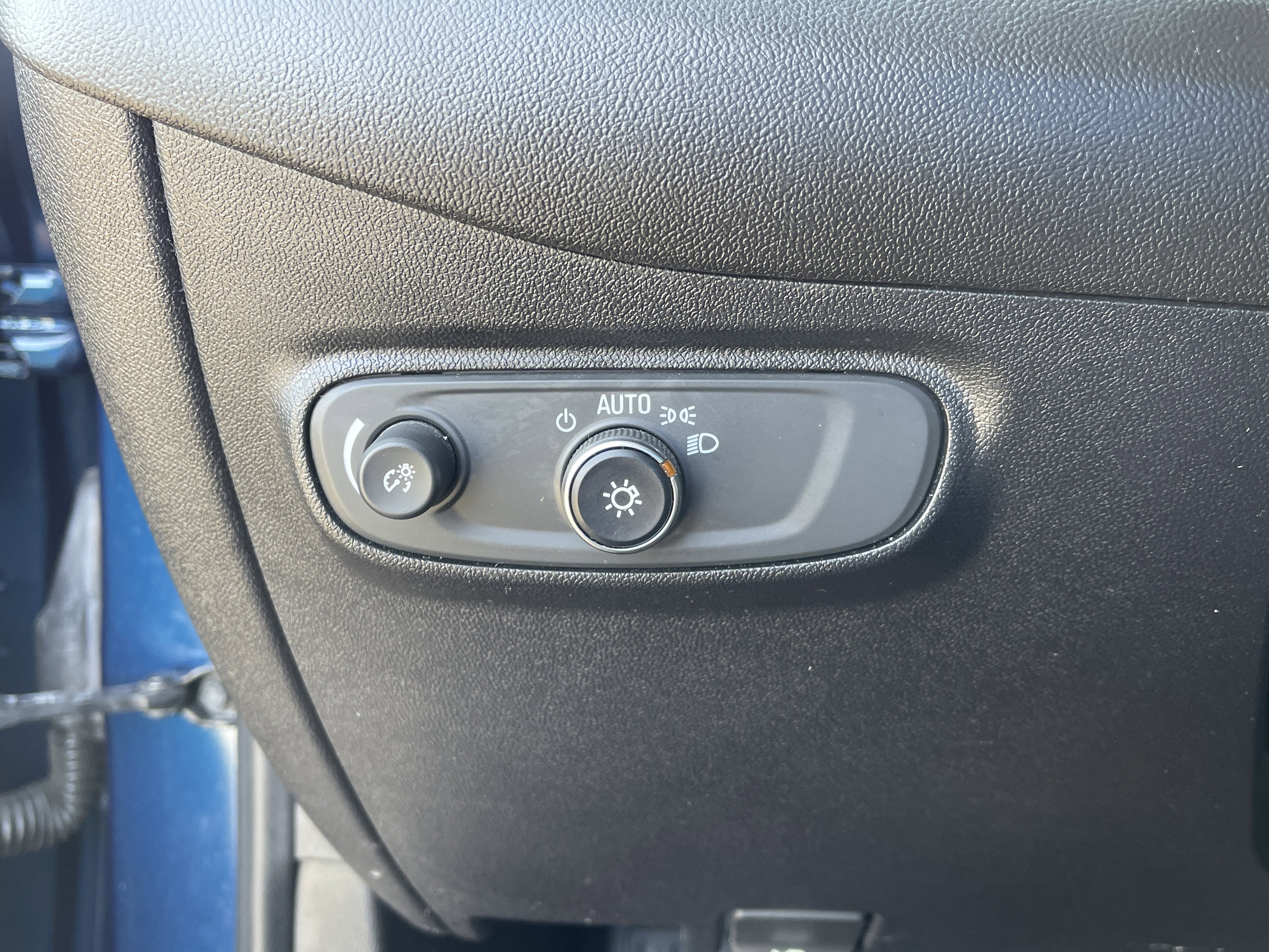 Used 2019 Chevrolet Equinox LT image 19