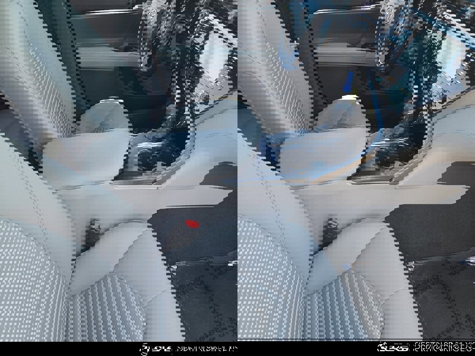 Used 2019 Toyota Camry SE image 29