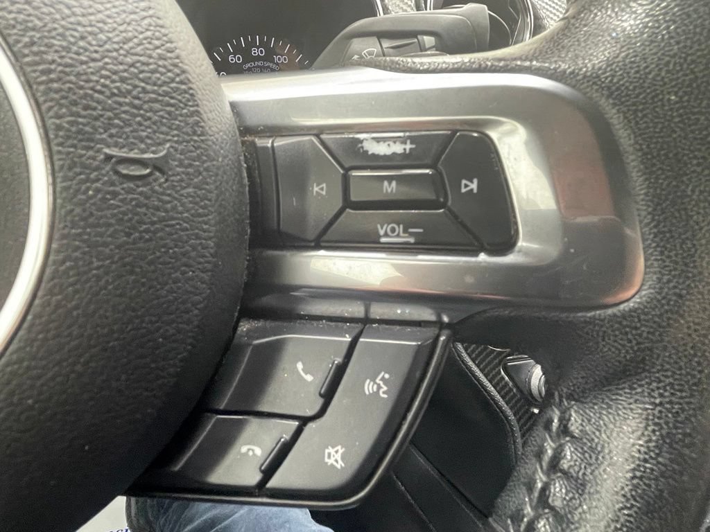 Used 2017 Ford Mustang Convertible RWD image 31