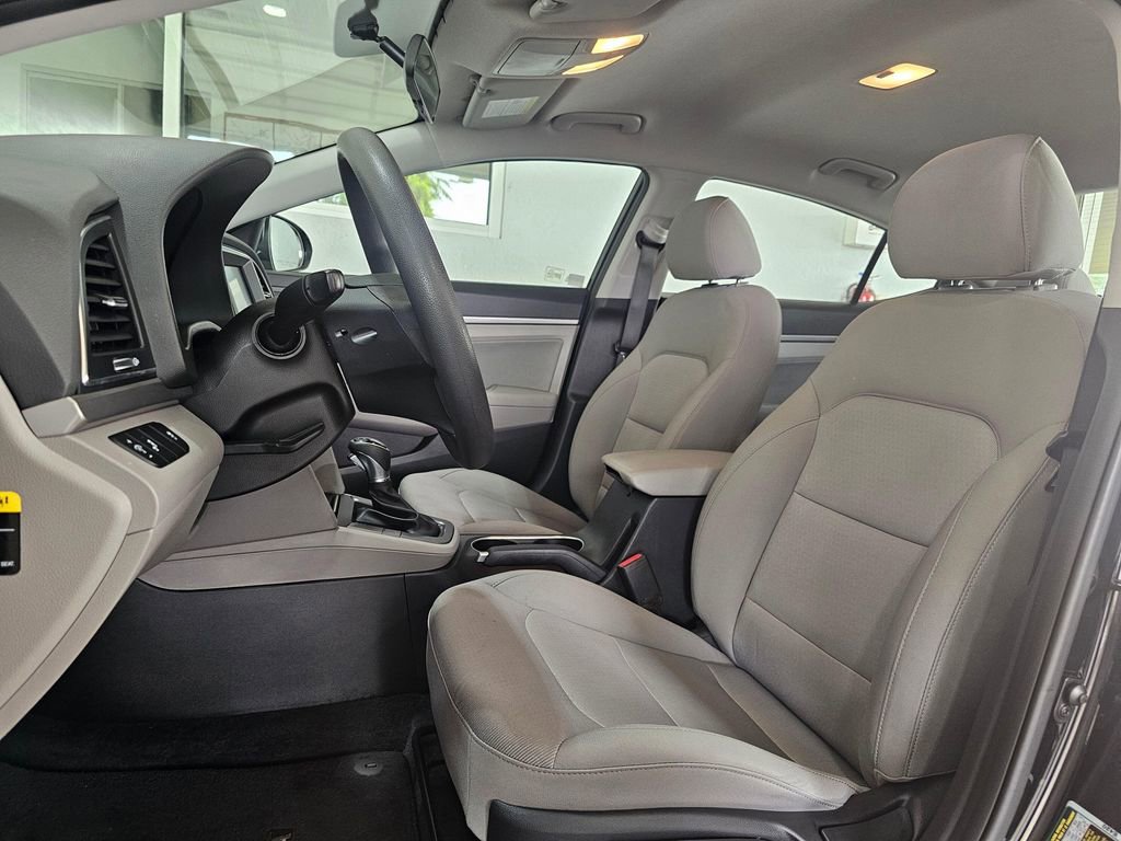 Used 2018 Hyundai Elantra SEL FWD image 48