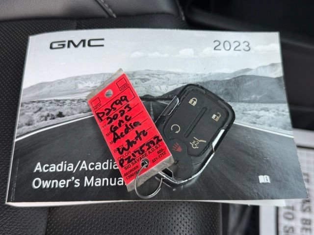 Used 2023 GMC Acadia SLT FWD image 40