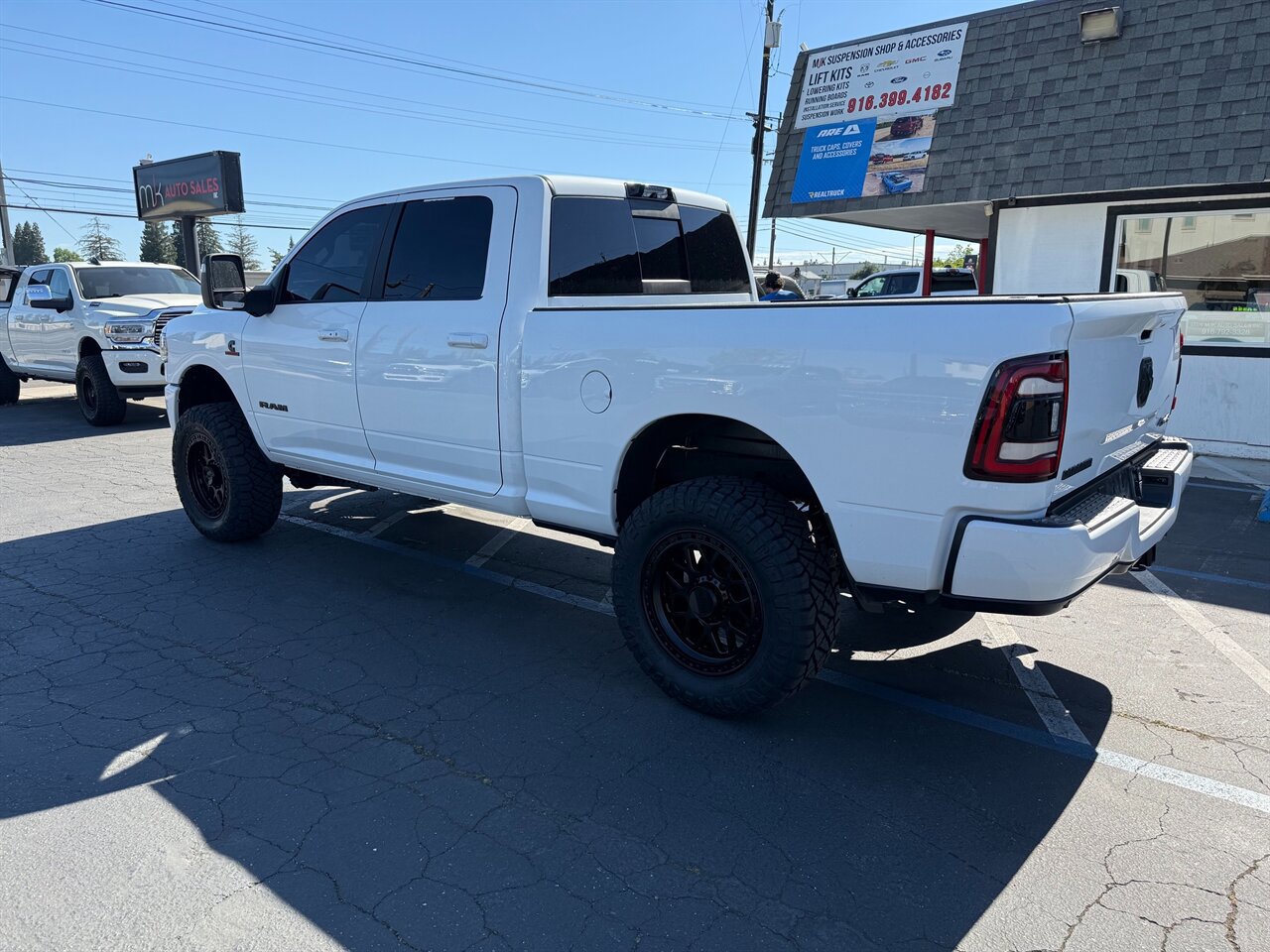 Used 2023 RAM 2500 Laramie AWD/4WD image 7